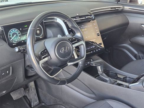 Used 2022 Hyundai Santa Cruz SEL Premium image 10