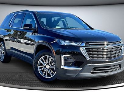 Used 2023 Chevrolet Traverse LT