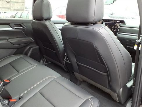 New 2026 GMC Terrain Elevation image 23