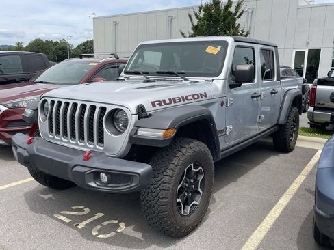 Used 2022 Jeep Gladiator Rubicon w/ LED Lighting Group AWD/4WD image 2