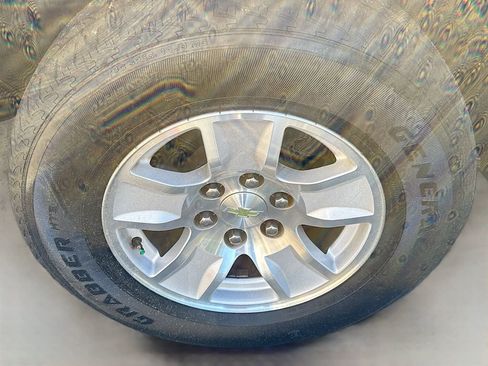 Used 2015 Chevrolet Silverado 1500 LT w/ All Star Edition RWD image 24