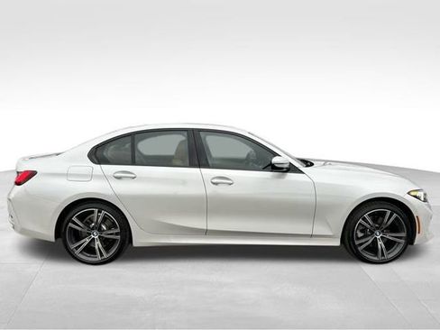 Used 2023 BMW 330i xDrive Sedan w/ Driving Assistance Package image 8