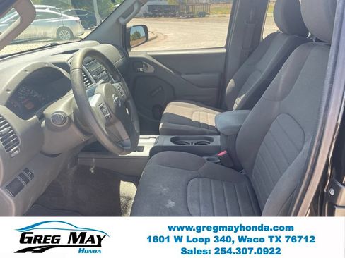 Used 2015 Nissan Frontier S RWD image 12