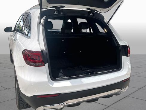 Used 2022 Mercedes-Benz GLC 300 4MATIC image 37