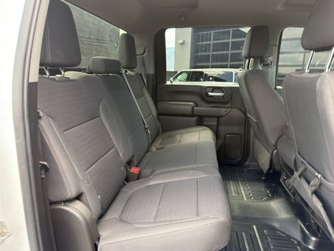 Used 2023 Chevrolet Silverado 2500 LT w/ Convenience Package AWD/4WD image 11
