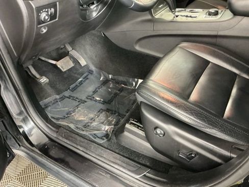 Used 2013 Jeep Grand Cherokee Laredo AWD/4WD image 15