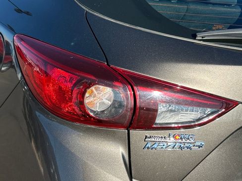 Used 2014 MAZDA MAZDA3 i Touring w/ Moonroof Package 1 image 24