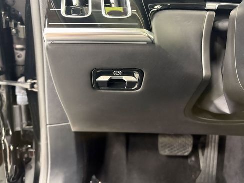 Used 2023 Mercedes-Benz S 580 4MATIC Sedan image 10