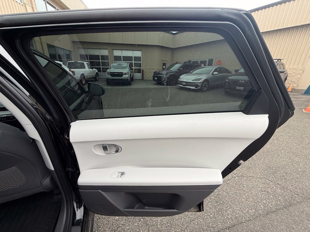 Certified 2024 Hyundai Ioniq 5 SEL AWD/4WD image 10