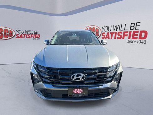 Certified 2025 Hyundai Tucson SEL AWD/4WD image 5