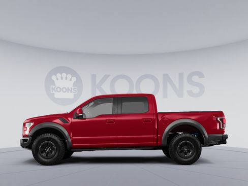 Used 2018 Ford F150 Platinum w/ Equipment Group 701A Luxury AWD/4WD image 2