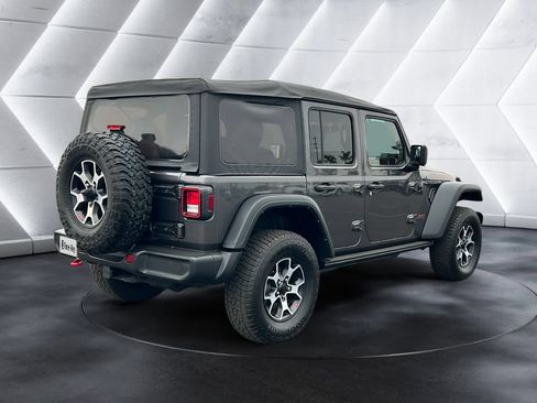Used 2021 Jeep Wrangler Unlimited Rubicon AWD/4WD image 5