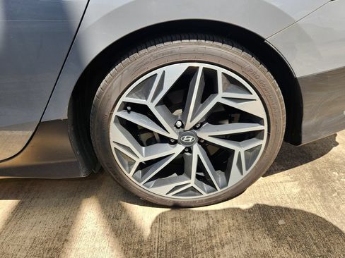 Used 2023 Hyundai Ioniq 6 SEL RWD image 8