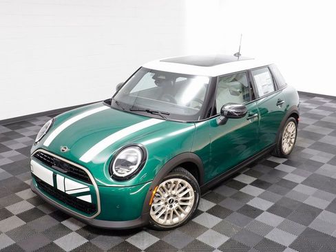 New 2026 MINI Cooper 4-Door Hardtop image 2