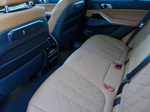 Used 2025 BMW X5 xDrive40i image 35