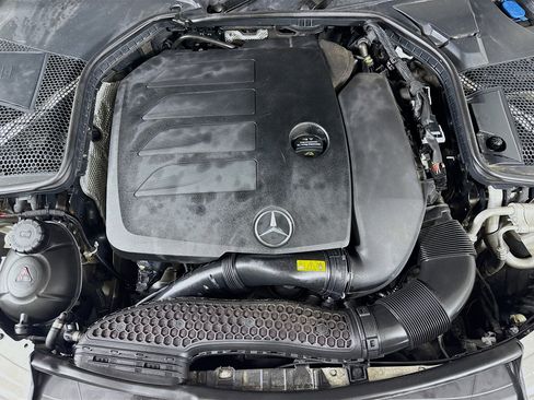 Used 2019 Mercedes-Benz C 300 Sedan image 39
