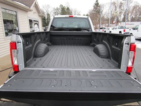 Used 2019 Ford F350 XL w/ Power Equipment Group image 8