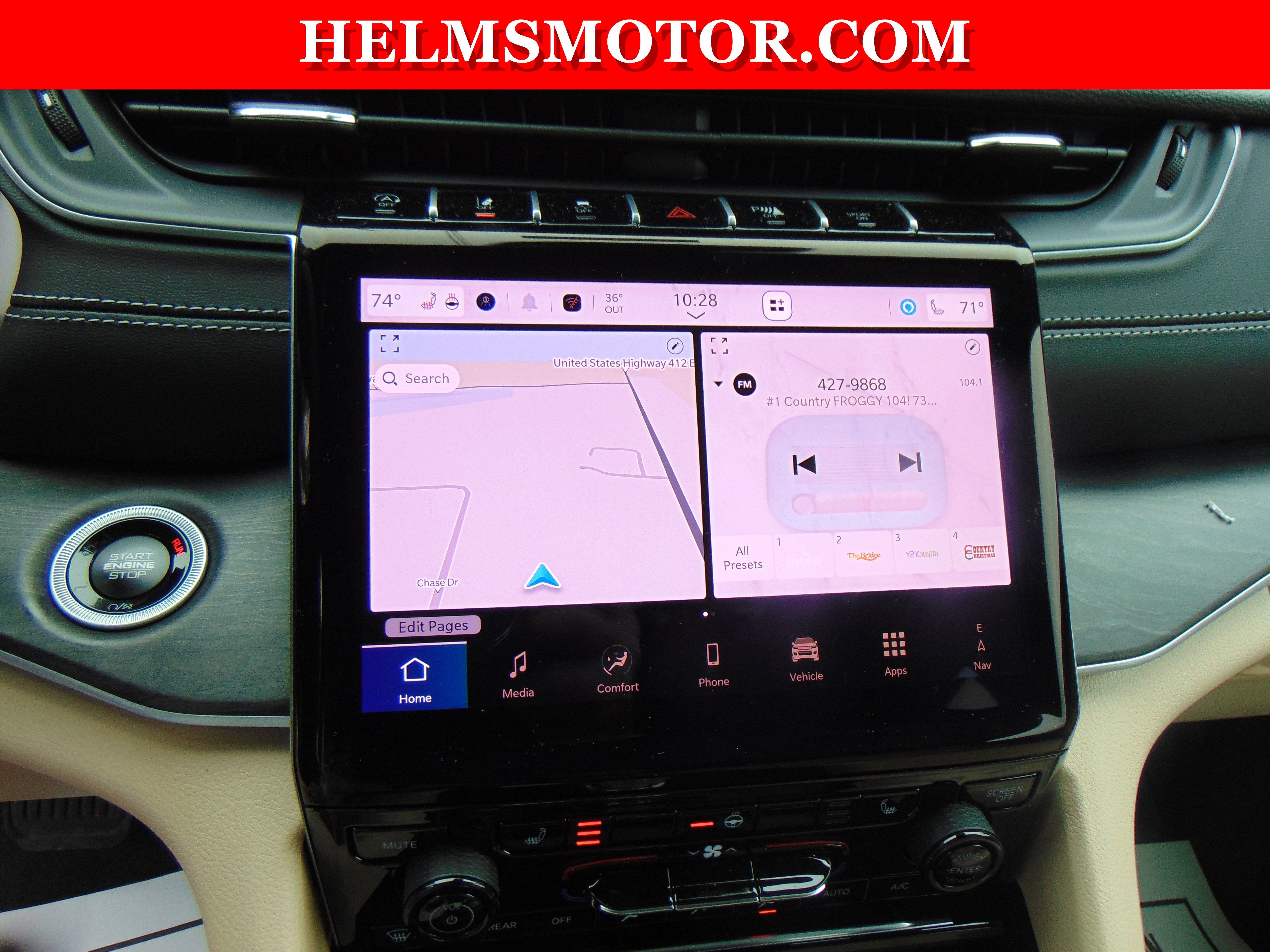 Used 2025 Jeep Grand Cherokee L Limited RWD image 23