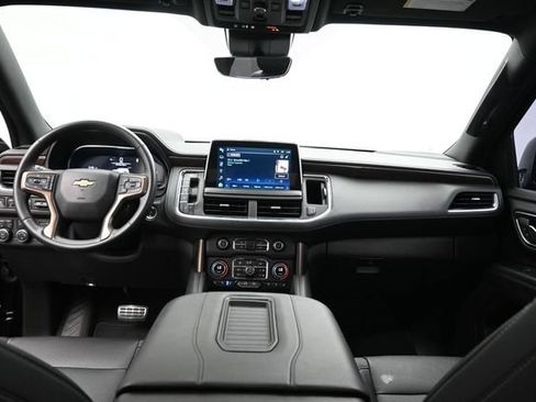 Used 2024 Chevrolet Tahoe High Country AWD/4WD image 25