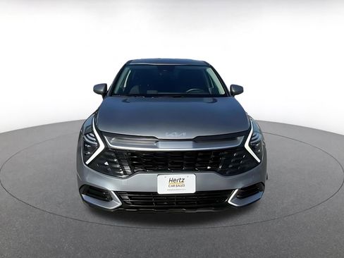 Used 2025 Kia Sportage LX image 4