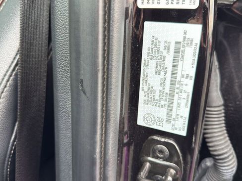 Used 2023 Ford F150 Lariat w/ Equipment Group 502A High image 37