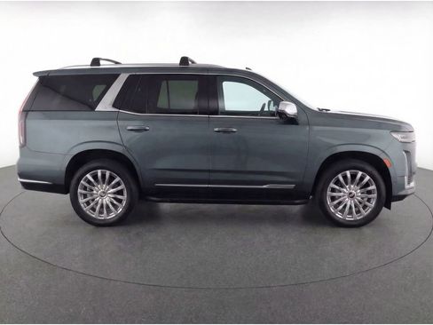 Certified 2023 Cadillac Escalade Premium Luxury image 8