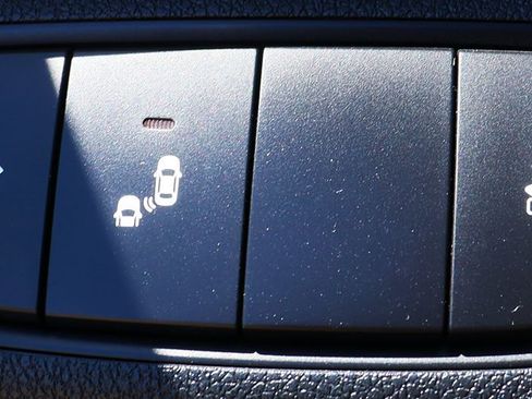 Used 2019 Kia Sorento S image 40