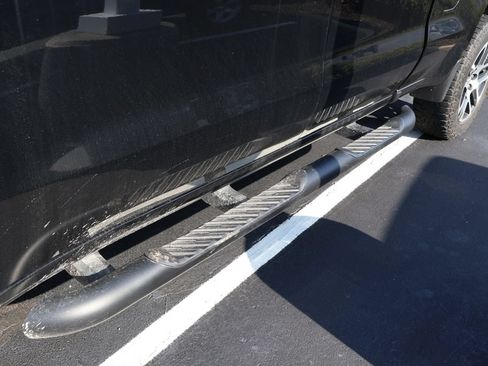 Used 2019 Chevrolet Silverado 1500 Custom Trail Boss w/ Custom Convenience Package AWD/4WD image 10