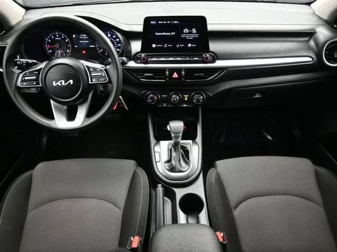Used 2024 Kia Forte LXS FWD image 11