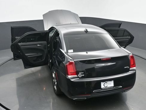Used 2017 Chrysler 300 S w/ 300S Premium Group AWD/4WD image 62