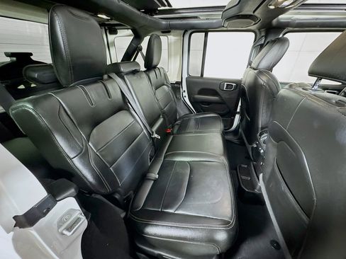 Used 2021 Jeep Wrangler Unlimited Sahara w/ Cold Weather Group image 28