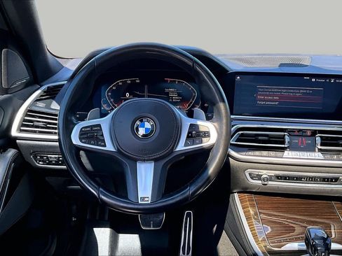 Used 2020 BMW X5 sDrive40i w/ M Sport Package RWD image 6
