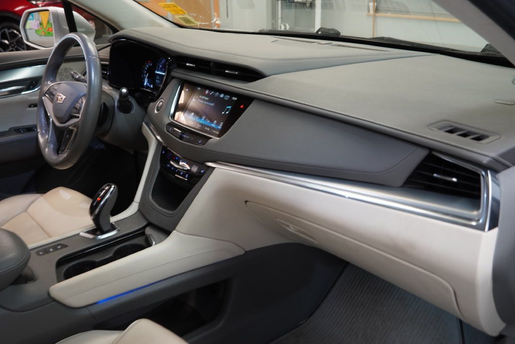 Used 2019 Cadillac XT5 Luxury AWD/4WD image 28