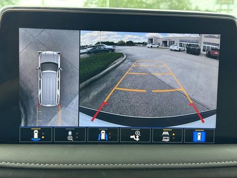 Used 2021 GMC Yukon SLT w/ SLT Premium Package RWD image 29