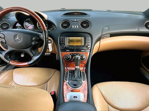 Used 2007 Mercedes-Benz SL 550 image 12
