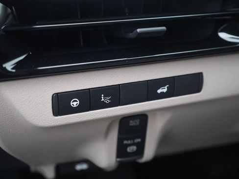 New 2026 Nissan Murano Platinum AWD/4WD image 13