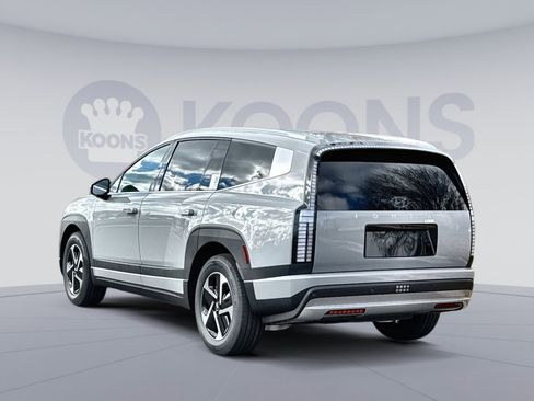 New 2026 Hyundai Ioniq 9 S image 4