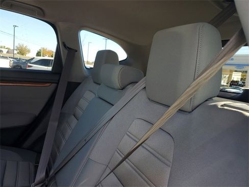 Certified 2022 Honda CR-V EX image 32