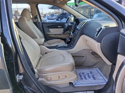 Used 2011 GMC Acadia Denali image 8