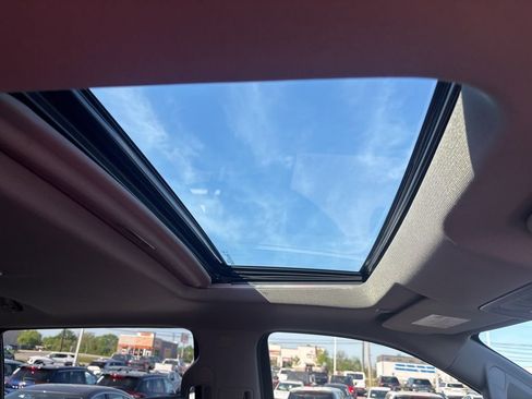 Used 2021 GMC Sierra 1500 Denali w/ Denali Ultimate Package image 10