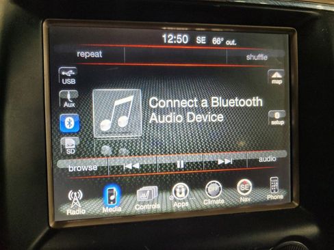 Used 2017 Jeep Grand Cherokee Limited AWD/4WD image 25