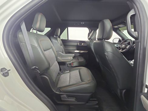 Used 2022 Ford Explorer Timberline w/ Timberline Technology Package image 26