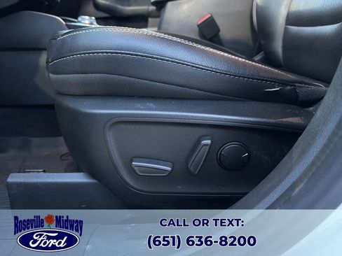 Used 2022 Ford Escape SEL image 27