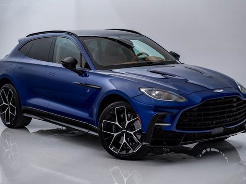 New 2026 Aston Martin DBX 707 AWD/4WD image 3