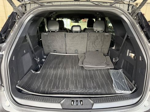 Certified 2025 Ford Explorer ST-Line w/ ST-Line Street Pack AWD/4WD image 28