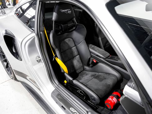 Used 2019 Porsche 911 GT3 RS image 26