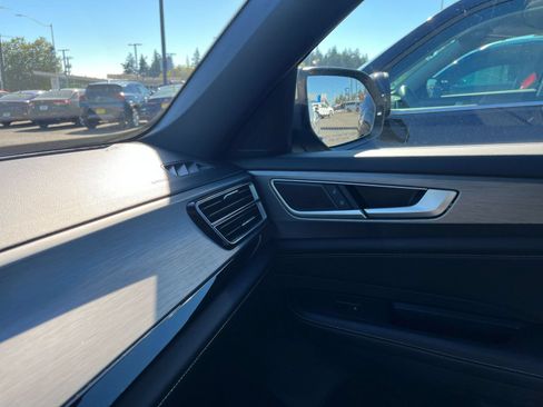 Used 2026 Volkswagen Atlas Cross Sport SE FWD image 33