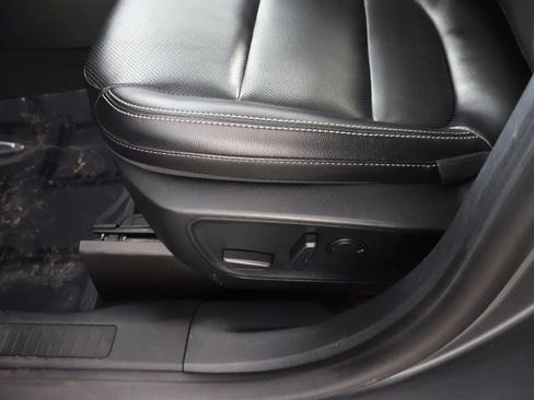 Used 2022 Ford Escape SEL w/ Technology Package image 33