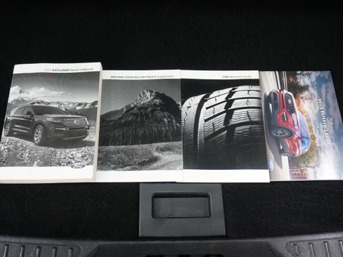 Used 2020 Ford Explorer ST w/ Premium Technology Package AWD/4WD image 29