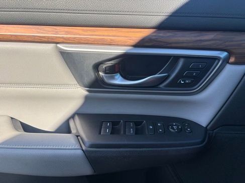 Used 2021 Honda CR-V Touring image 8